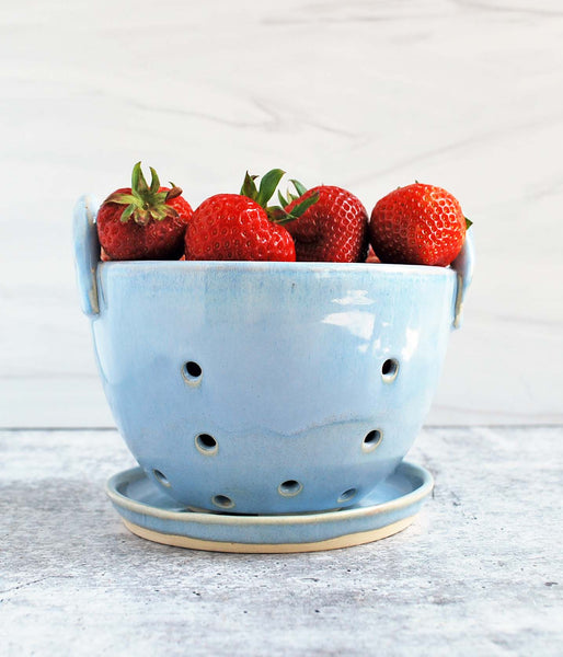 Berry Bowl - Large Blue with saucer
