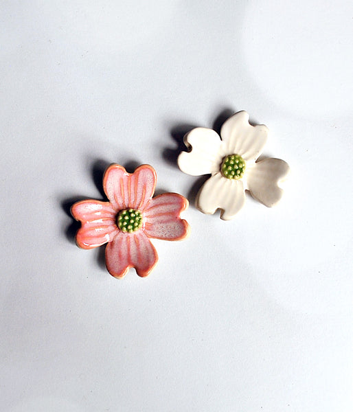 Dogwood Flower Magnet - Set of 2