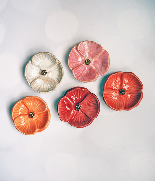 Poppy Flower Ring Dish