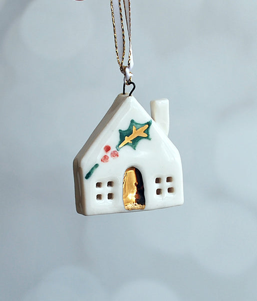 Mini House Ornament - Holly Leaf