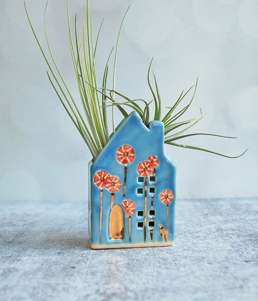 Standing House - Blue with Flowers