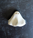 Tiny Ghost Magnet